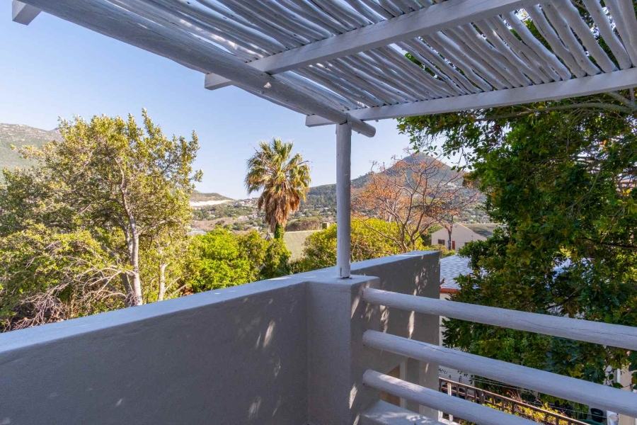 To Let 3 Bedroom Property for Rent in Penzance Estate Western Cape